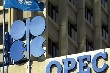 OPEC sẽ cần kéo dài thời hạn cắt giảm sản lượng để duy trì sự phục hồi giá dầu